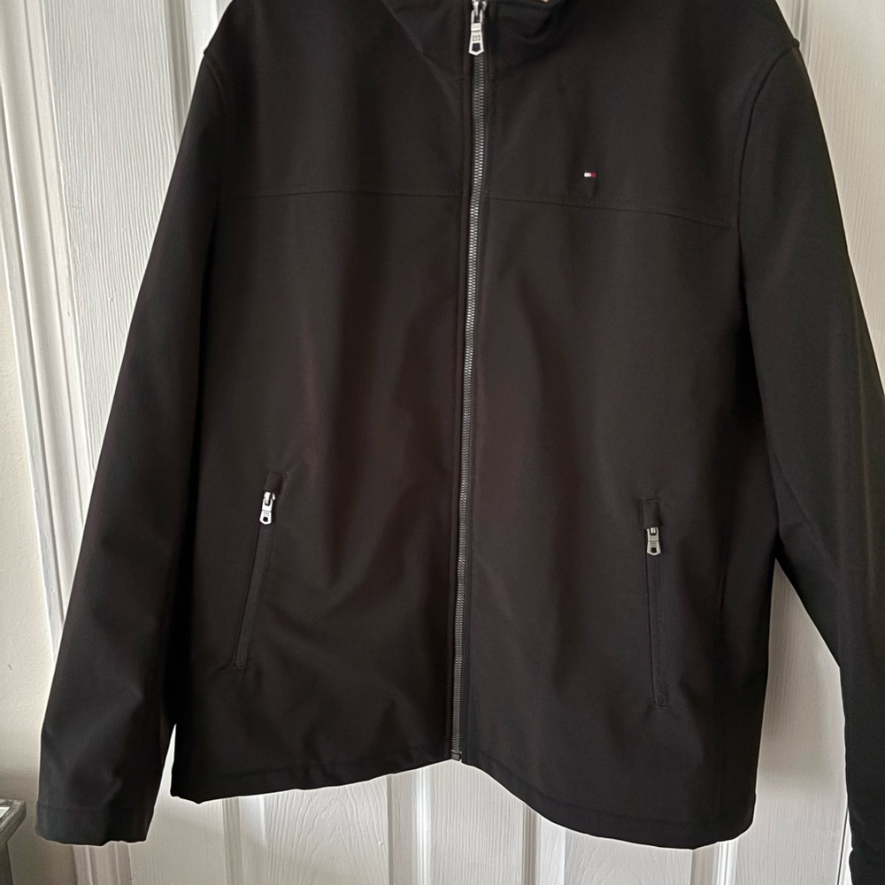 Tommy Hilfiger Men's Classic Black Windbreaker